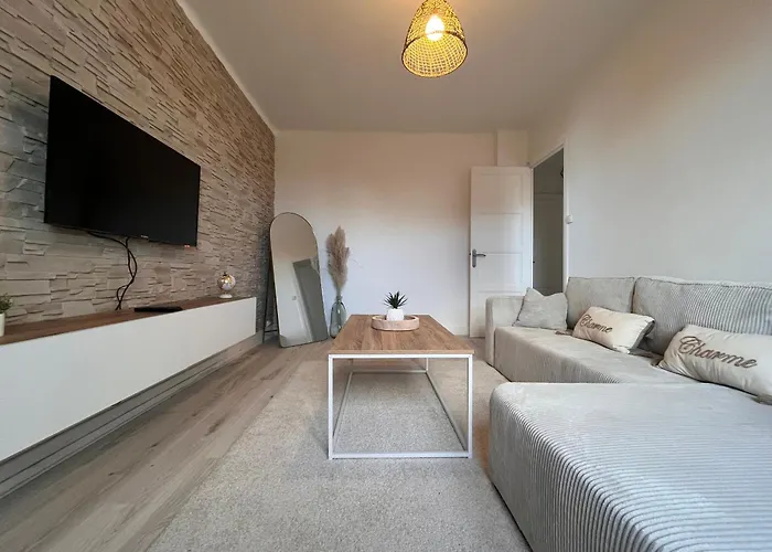 Logement Chaleureux Et Lumineux